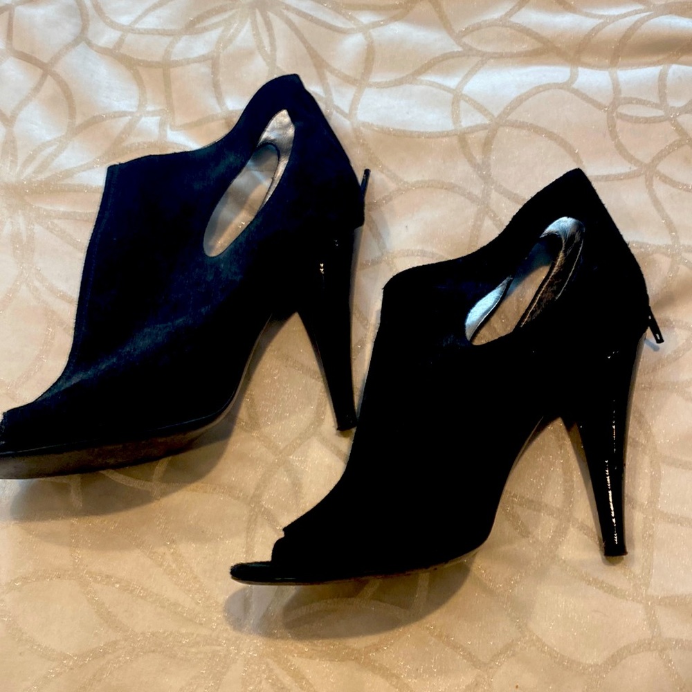 Seven for all mankind:Flirty short booties